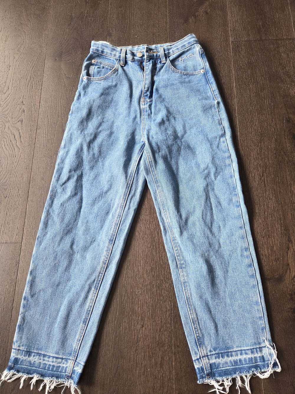 Classic Straight Leg Women’s Jeans in Light Blue